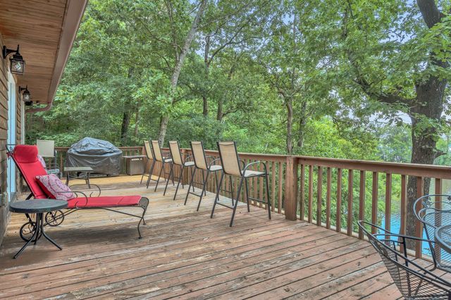 81 Davis N Lake Access Rd, Camden, TN 38320