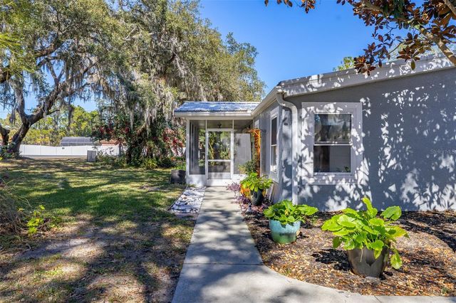 204 DOE DRIVE, Davenport, FL 33837