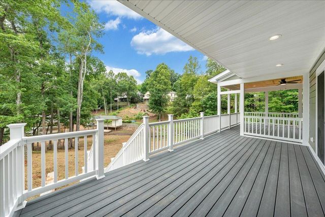 273 Hammock Pointe DR, Moneta, VA 24121