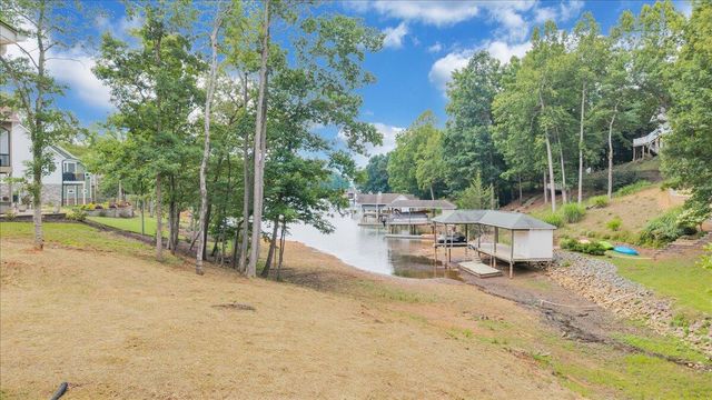 273 Hammock Pointe DR, Moneta, VA 24121