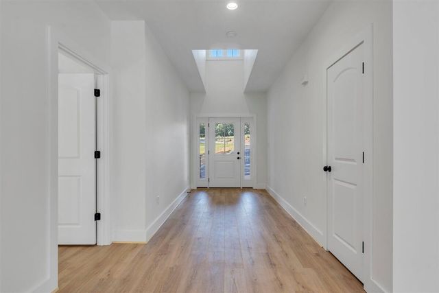 273 Hammock Pointe DR, Moneta, VA 24121