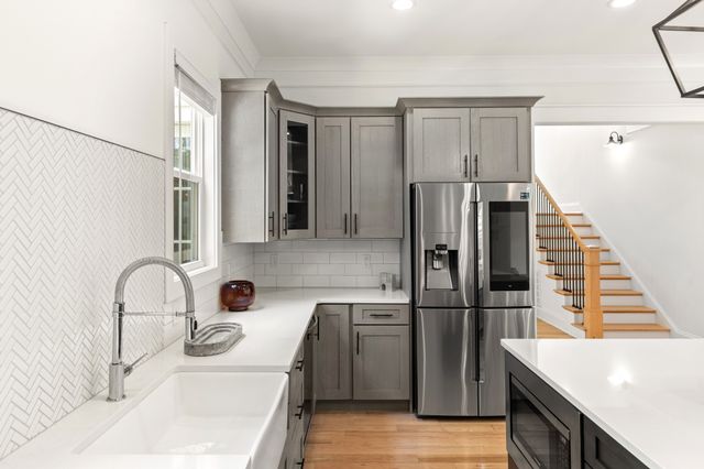 407 Scott Ave, Nashville, TN 37206