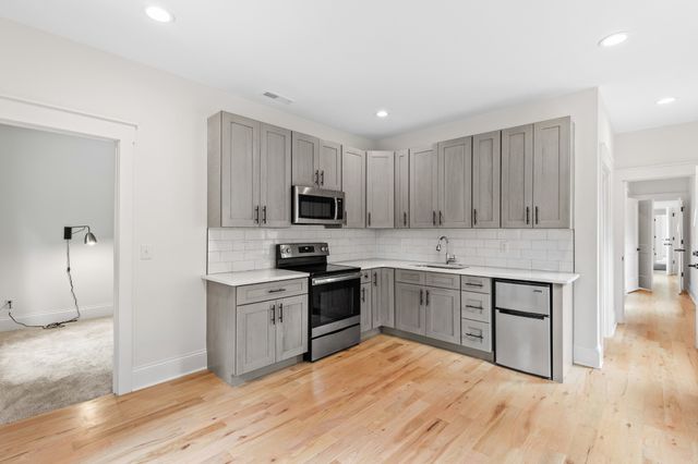 407 Scott Ave, Nashville, TN 37206