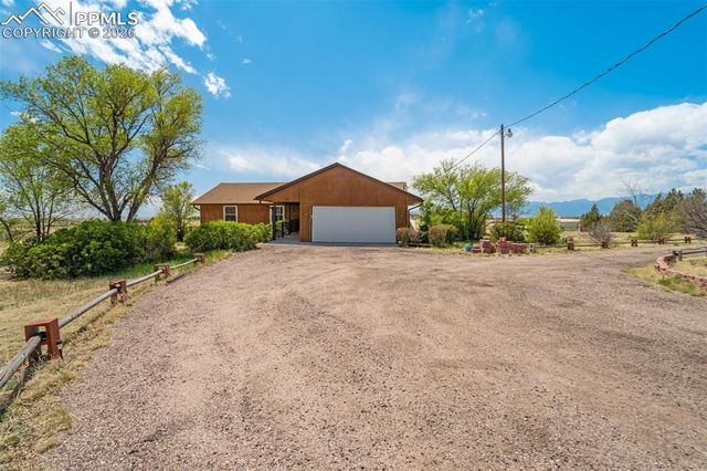 11045 Peaceful Valley Road, Colorado Springs, CO 80925