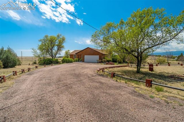 11045 Peaceful Valley Road, Colorado Springs, CO 80925