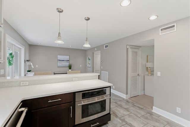 8207 Sawyer Brown Rd Apt J4, Nashville, TN 37221