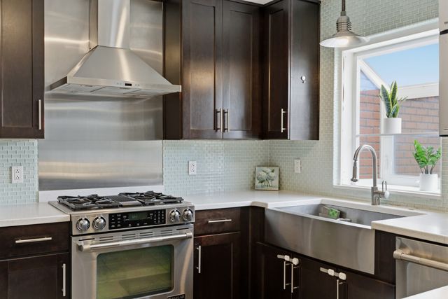 8207 Sawyer Brown Rd Apt J4, Nashville, TN 37221