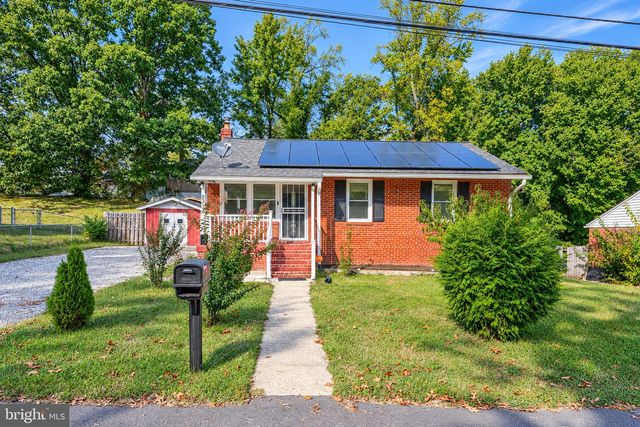 8108 REDVIEW DR, District Heights, MD 20747