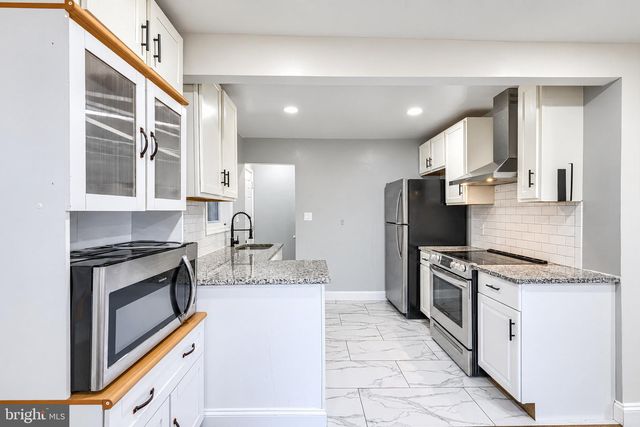 8108 REDVIEW DR, District Heights, MD 20747