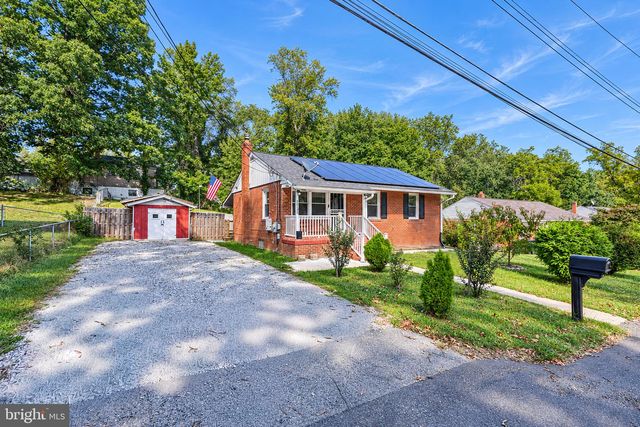 8108 REDVIEW DR, District Heights, MD 20747