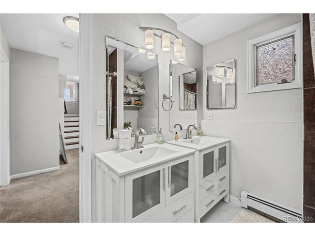 2460 S Lafayette St, Denver, CO 80210