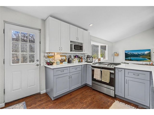 2460 S Lafayette St, Denver, CO 80210