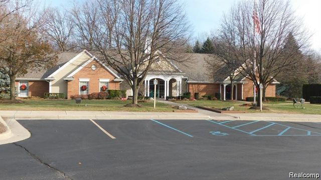 44982 Marigold Drive, Sterling Heights, MI 48314