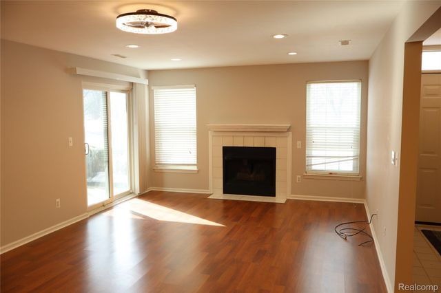 44982 Marigold Drive, Sterling Heights, MI 48314