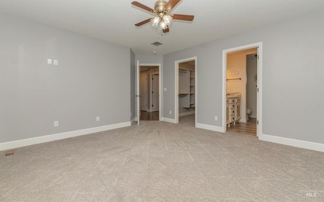 1964 W Odessa Ave, Nampa, ID 83686