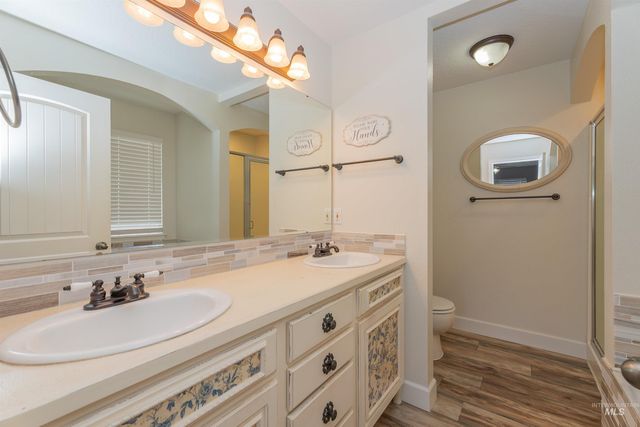 1964 W Odessa Ave, Nampa, ID 83686