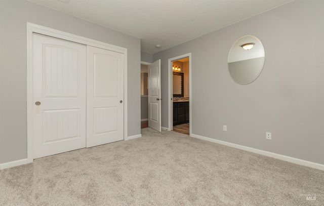 1964 W Odessa Ave, Nampa, ID 83686