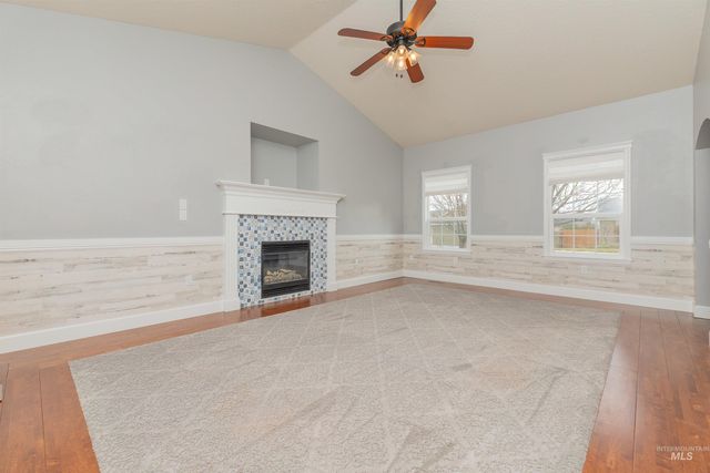 1964 W Odessa Ave, Nampa, ID 83686