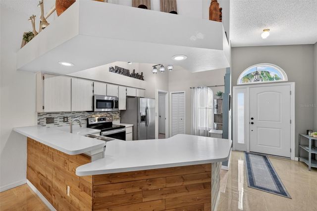 850 CHRISTINA CIRCLE, Oldsmar, FL 34677