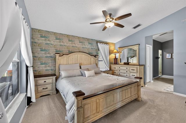 850 CHRISTINA CIRCLE, Oldsmar, FL 34677