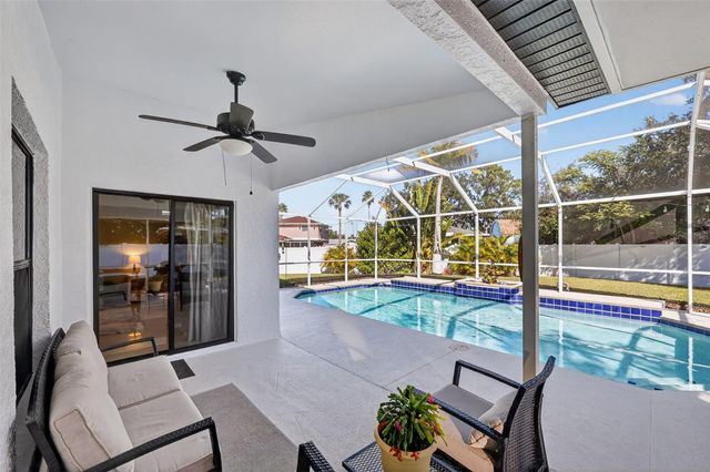 850 CHRISTINA CIRCLE, Oldsmar, FL 34677