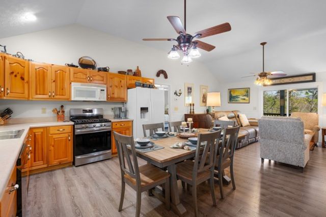 86 Armor Way N, Ellijay, GA 30540
