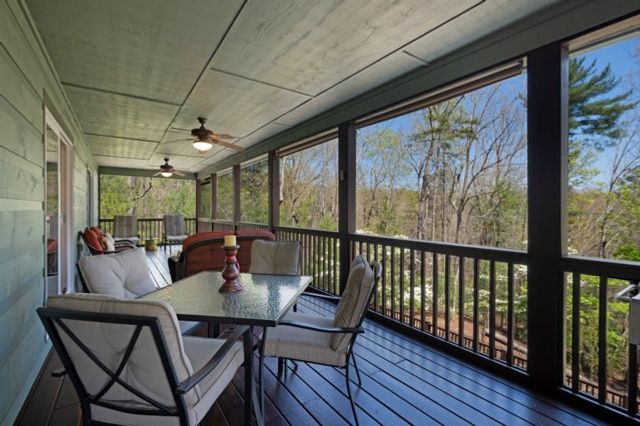 86 Armor Way N, Ellijay, GA 30540