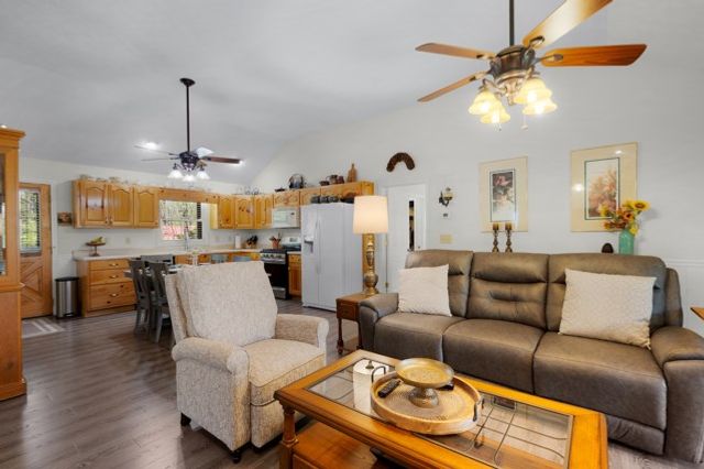 86 Armor Way N, Ellijay, GA 30540