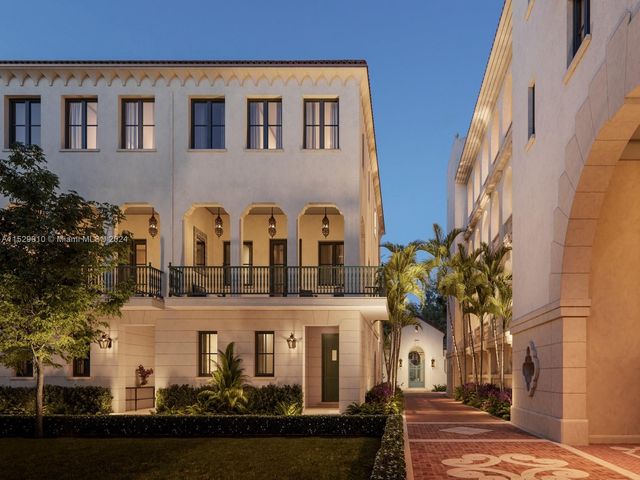 504 Malaga Ave T5, Coral Gables, FL 33134