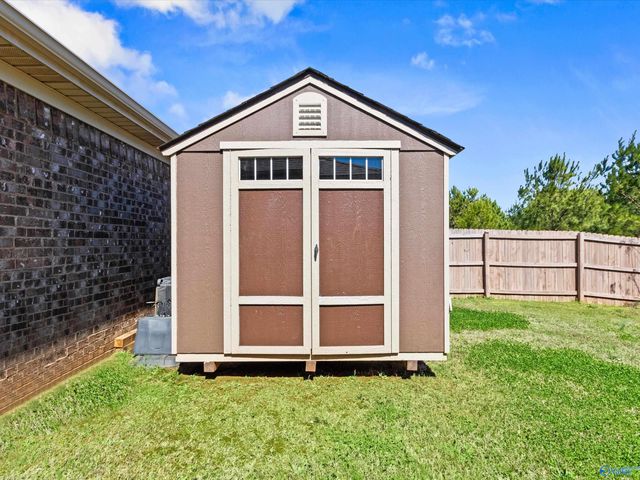 113 Walkers Hill Road, Meridianville, AL 35759