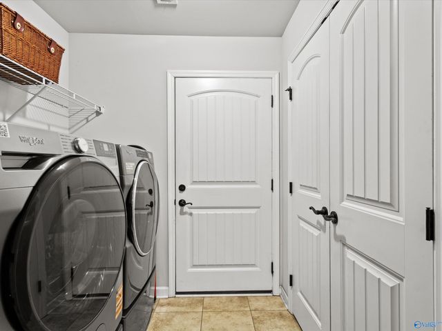 113 Walkers Hill Road, Meridianville, AL 35759