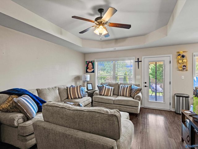 113 Walkers Hill Road, Meridianville, AL 35759