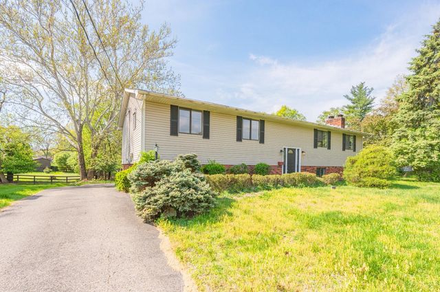 3647 E Galbraith Road, Amberley, OH 45236