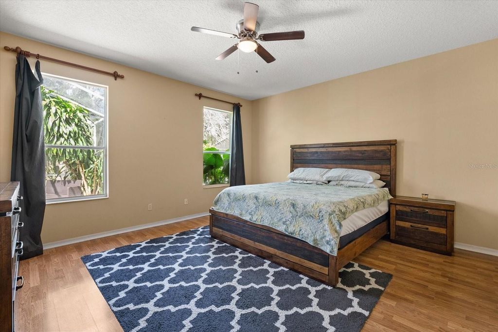 Image 12 of property listing at 3377 STERLING LAKE CIRCLE, Oviedo, FL 32765