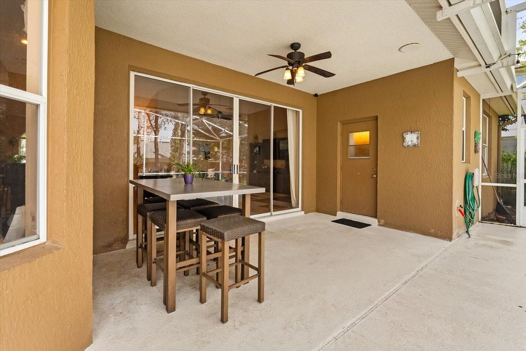 Image 27 of property listing at 3377 STERLING LAKE CIRCLE, Oviedo, FL 32765