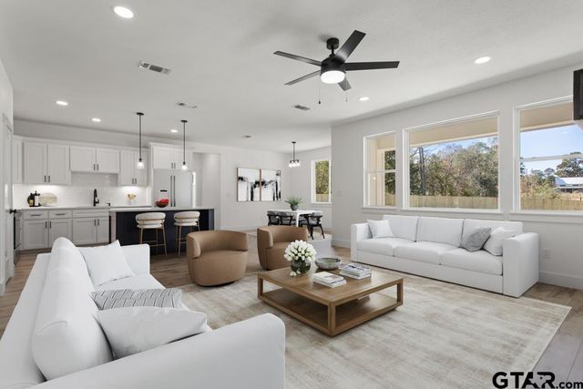 6787 FM 856 N, Troup, TX 75789