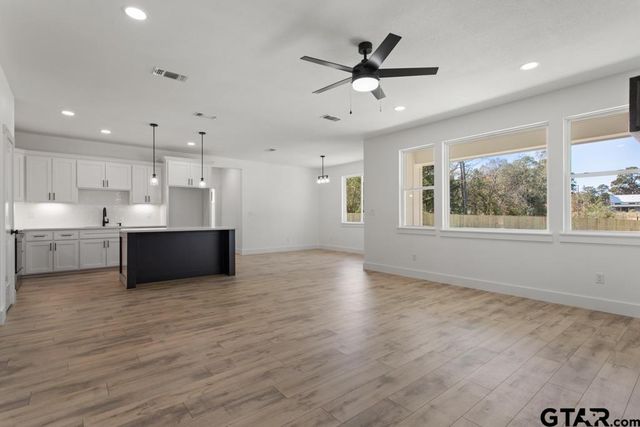 6787 FM 856 N, Troup, TX 75789