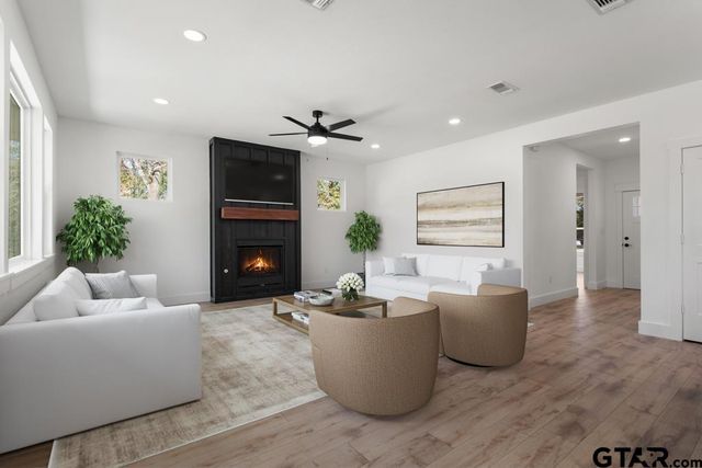 6787 FM 856 N, Troup, TX 75789