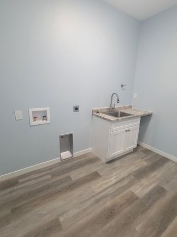 2308 36th Avenue S, Moorhead, MN 56560