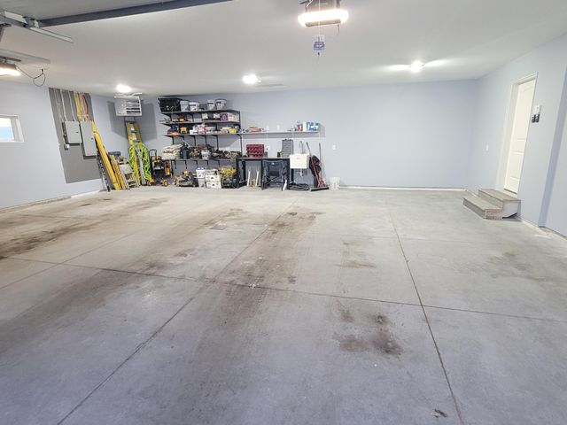 2308 36th Avenue S, Moorhead, MN 56560