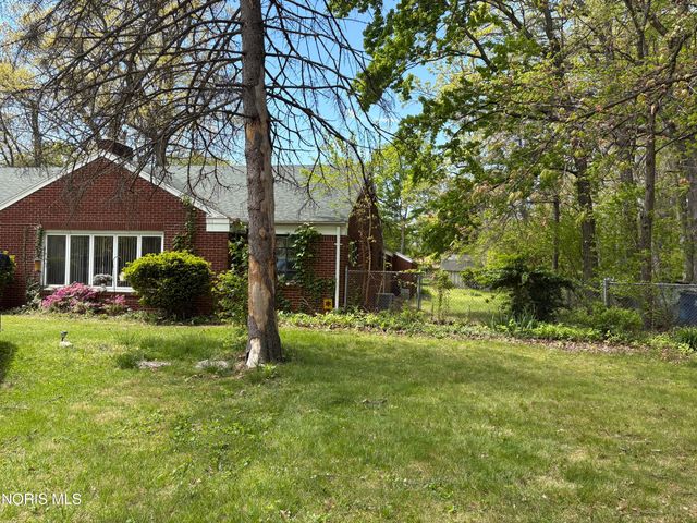 4611 Secor Road, Toledo, OH 43623