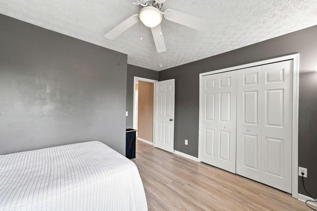 1332 Wagy Square, Pataskala, OH 43062