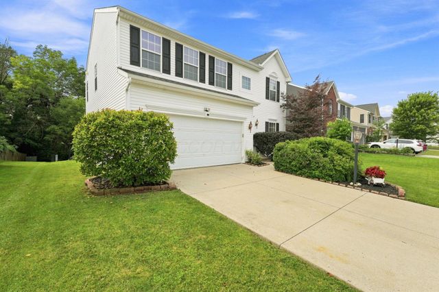 1332 Wagy Square, Pataskala, OH 43062