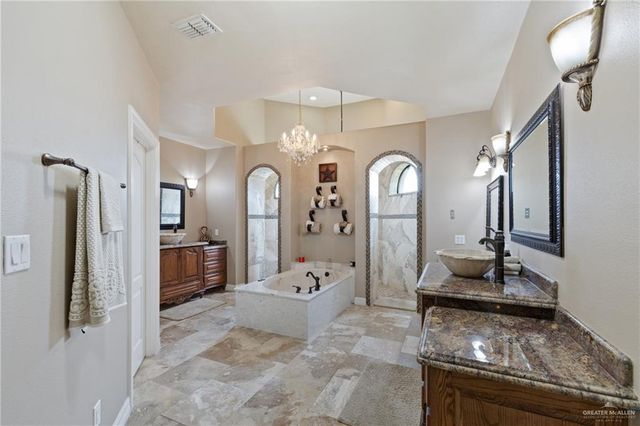 22209 Uresti Road, Edinburg, TX 78542