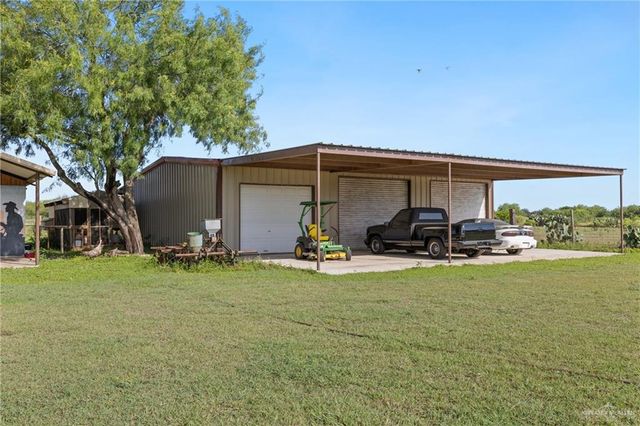 22209 Uresti Road, Edinburg, TX 78542