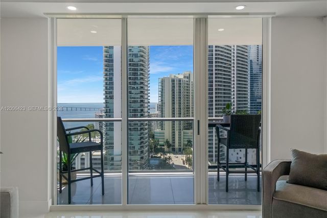 1155 Brickell Bay Dr 2003, Miami, FL 33131