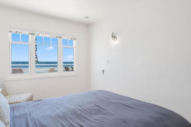 325 Beach Drive, Aptos, CA 95003