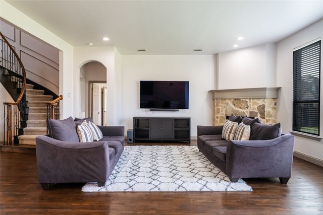 5730 Creek Crossing Lane, Sachse, TX 75048