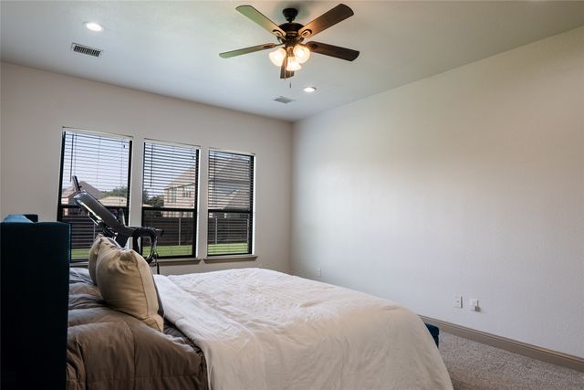 5730 Creek Crossing Lane, Sachse, TX 75048