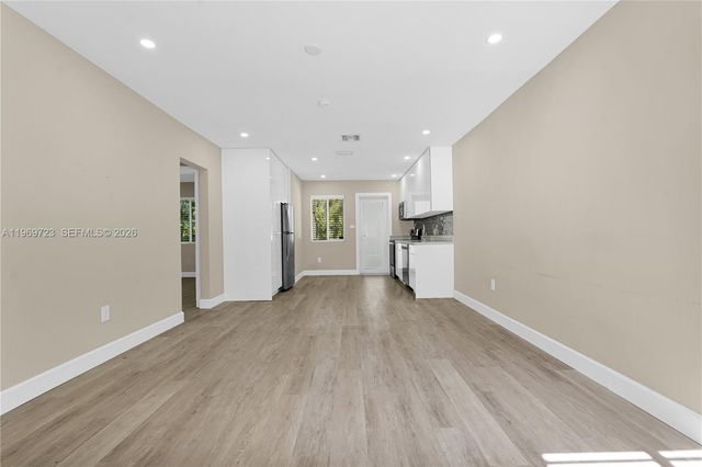 11919 NE 8th Avenue, Biscayne Park, FL 33161